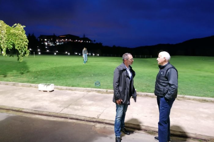 El campo de golf presume de luces