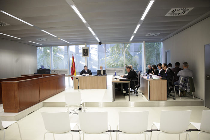 El jurado declara culpable al policía acusado de destruir pruebas de un control de alcoholemia