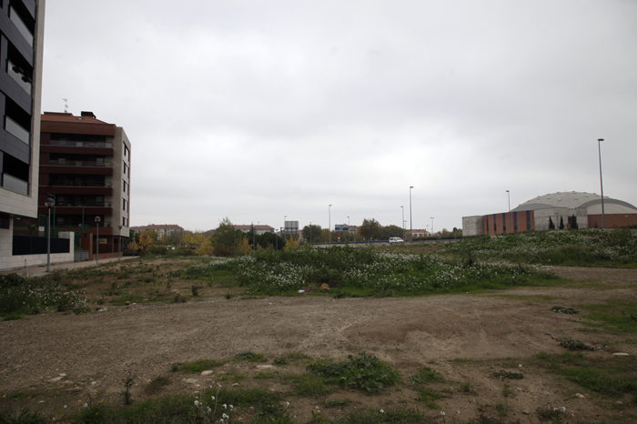 El Ayuntamiento acometerá en primavera el parque Juan Gispert tras hacerse con la propiedad