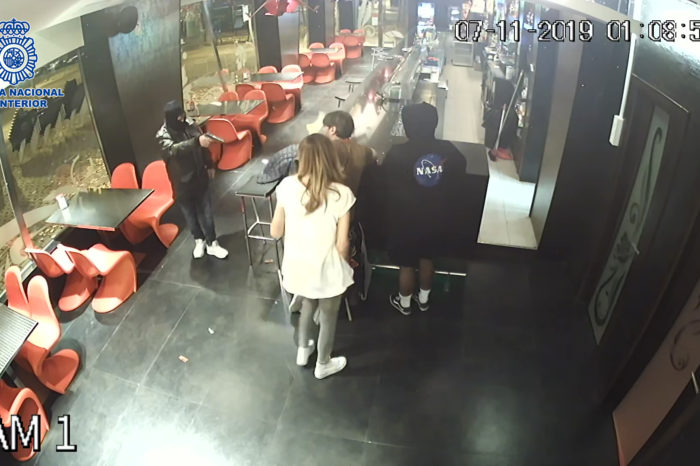 El fiscal pide 7 años de cárcel por robar con un arma en un bar de Logroño