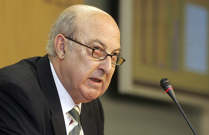 Fallece Ángel Salinas, exconcejal de Logroño y exdirector general del Gobierno