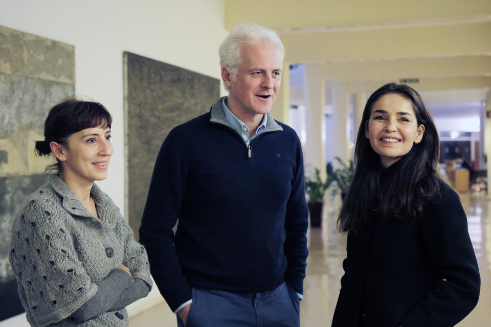 Blanca Marsillac, a la derecha de la imagen, junto al alcalde y la concejala de Cultura. / Ingrid