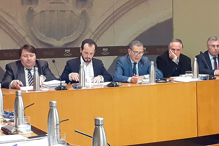 González defiende que el Presupuesto dará crecimiento en innovación