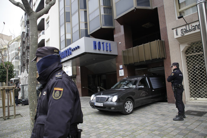 Detienen a la madre de la niña hallada muerta en un hotel de Logroño