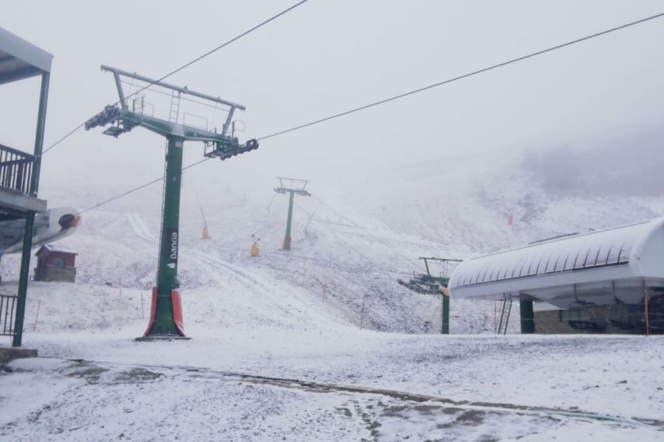 Imagen de la estación de Valdezcaray que presentaba este pasado viernes 10 de enero. / NR