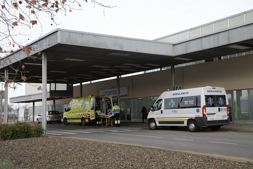 Imagen del acceso al Servicio de Urgencias del San Pedro. / Ingrid