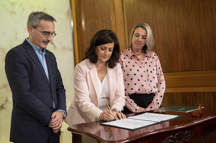 UR y Gobierno riojano definirán la estrategia frente a la despoblación