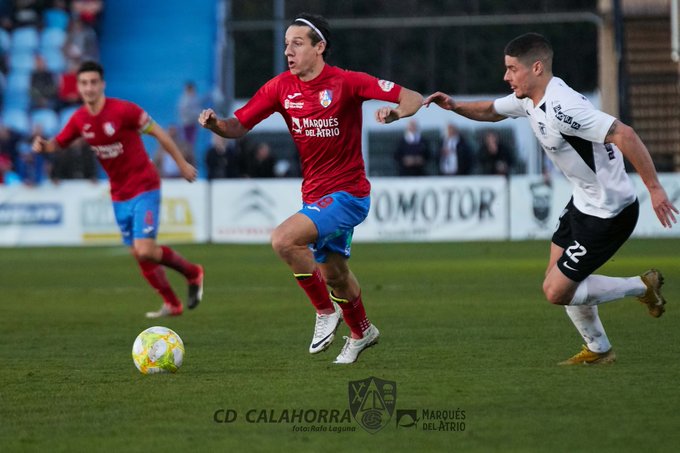Rodrigo, en acción este domingo ante el Burgos. / CD Calahorra
