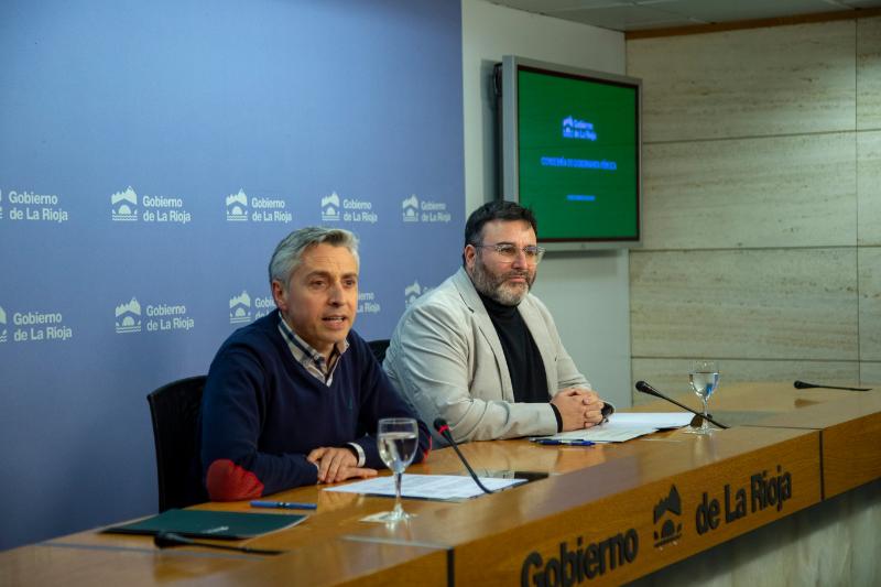 Francisco Ocón y Carlos Arriazuel, en la rueda de prensa. / NR