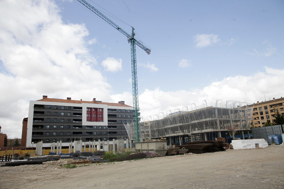 Pisos en construcción en el barrio logroñés de Cascajos. / Ingrid