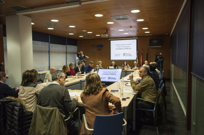 Salud pide a los agentes sociales su colaboración en la prevención del coronavirus