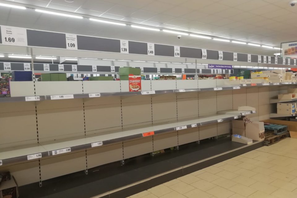 Imagen de un supermercado irlandés la pasada semana. / JAVIER MARTÍNEZ ÁLVAREZ