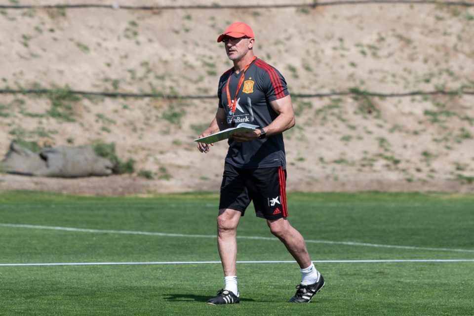 Luis de la Fuente, seleccionador sub'21, está confinado en Getxo. / EFE