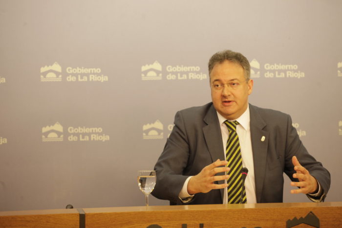 Los docentes riojanos darán clases online por el cierre del coronavirus