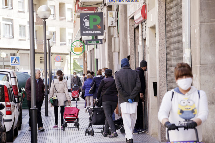 La desescalada tendrá cuatro fases y establecerá la "nueva normalidad" a finales de junio