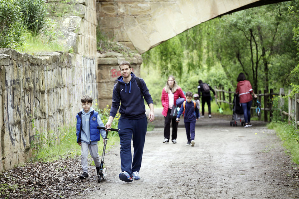 Las zonas verdes de Logroño, las más concurridas por los niños durante su paseo diario. / Ingrid