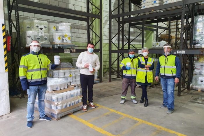 Comienza en Calahorra el reparto de pastillas de cloro a comercios y familias para hacer desinfectante