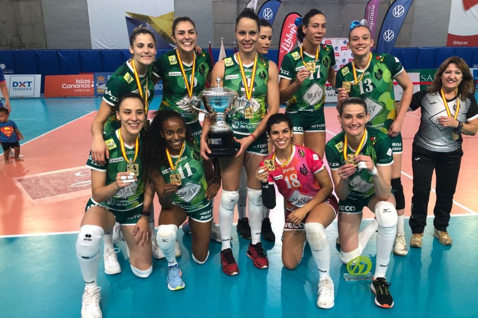 El May Deco se llevó la Supercopa y la Copa de la Reina. La liga regular se suspendió dos semanas antes del inicio de los ‘play off’ por el título. / NR