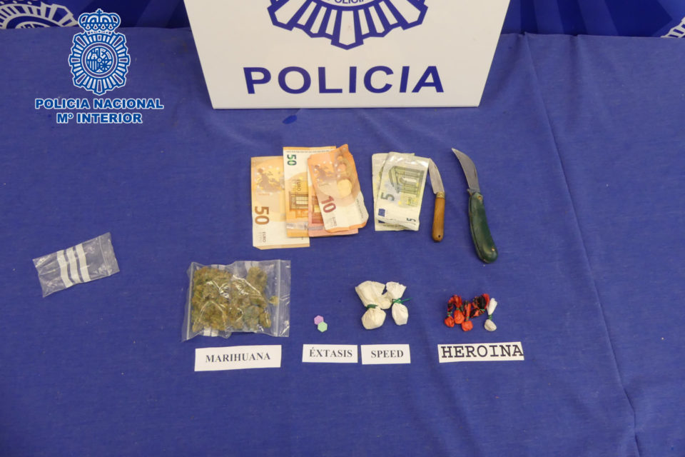 Material incautado por los agentes. / Policía Nacional
